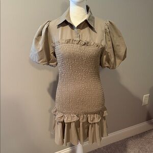 Idem Ditto - Beautiful dress - only worn once - Olive Green Color